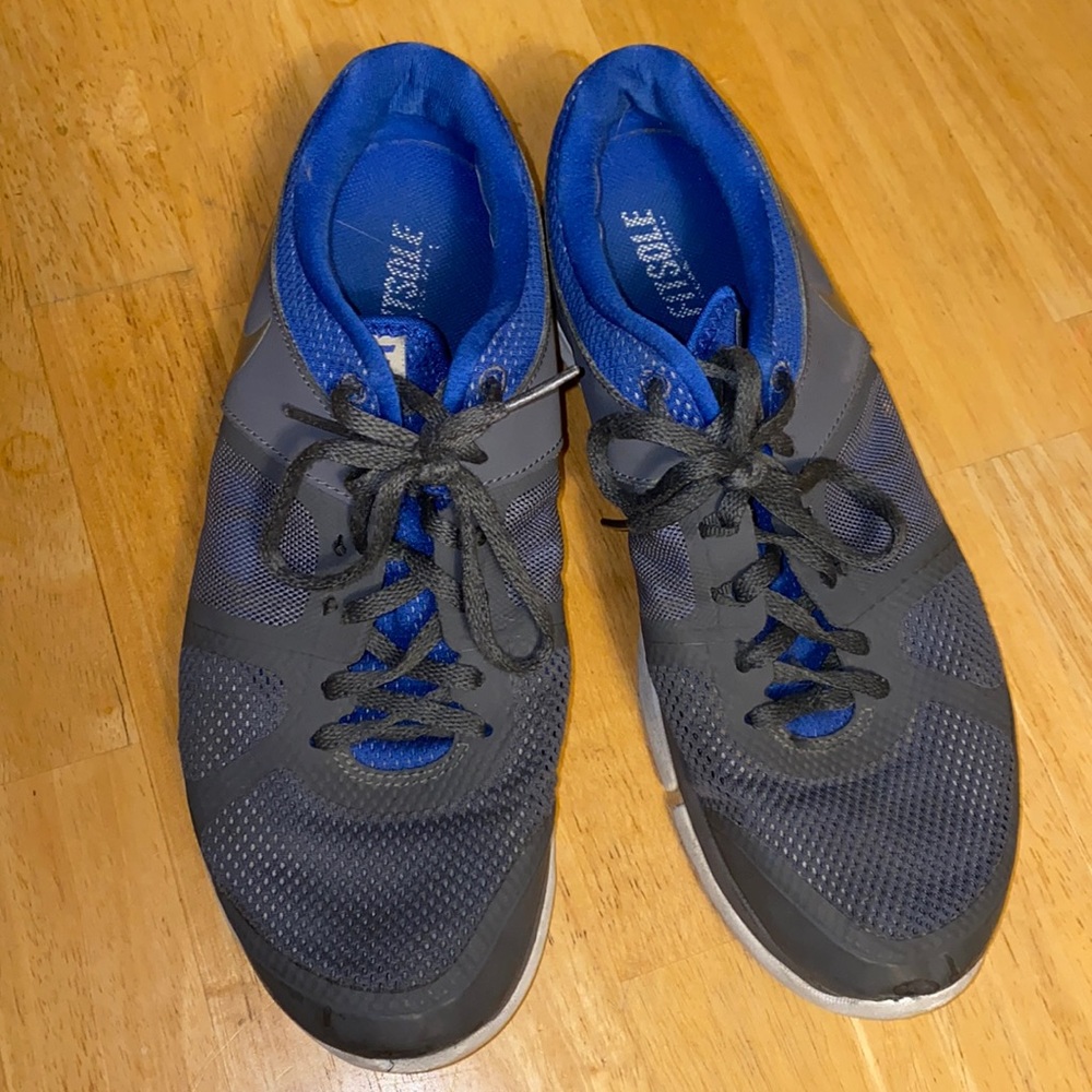 Nike Blue & Grey Running Shoes